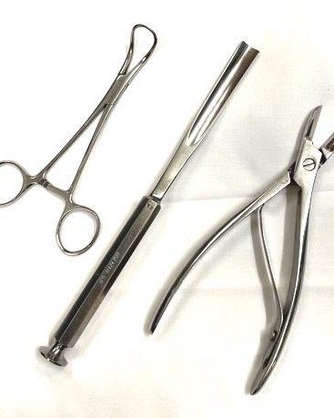 Surgical instruments ( priced individually) 0010